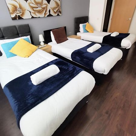 J Quarter - Sleeps 5 Long Term & Families Comfortably, 4 Beds, 2 Bathrooms Бирмингем Экстерьер фото