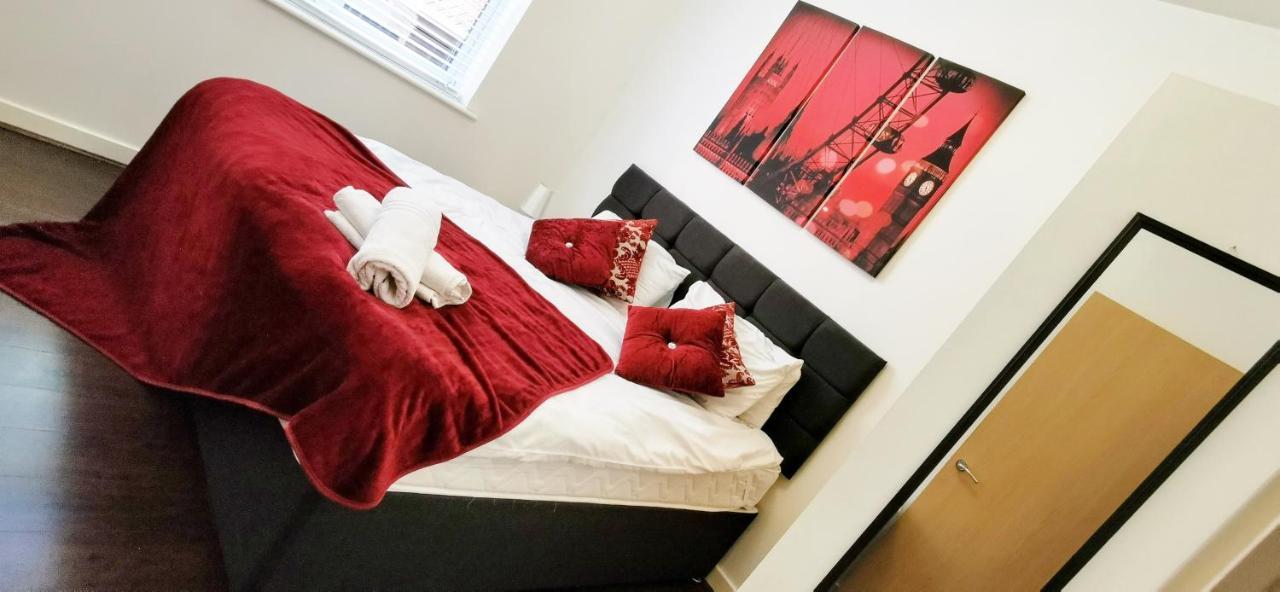 J Quarter - Sleeps 5 Long Term & Families Comfortably, 4 Beds, 2 Bathrooms Бирмингем Экстерьер фото